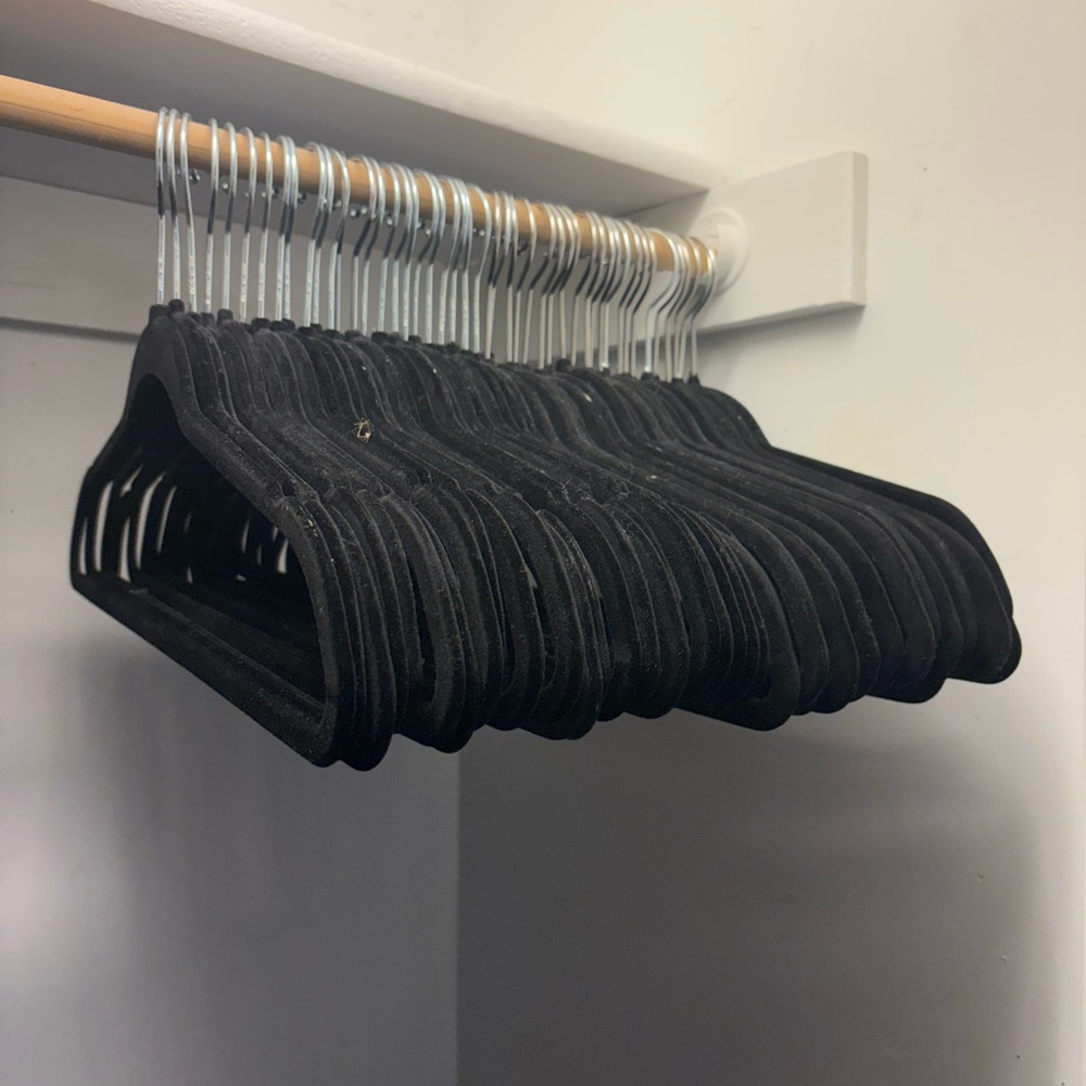 Set of 50 Black Velvet Hangers